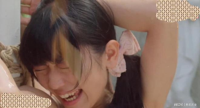 问部》无数甲虫幼虫在蠕动简直受不了k8凯发网站日本三级《女子高校拷(图3)